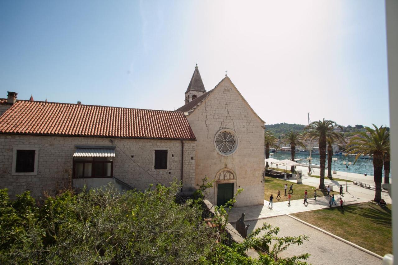 Apartments Ivomar Trogir Exterior photo