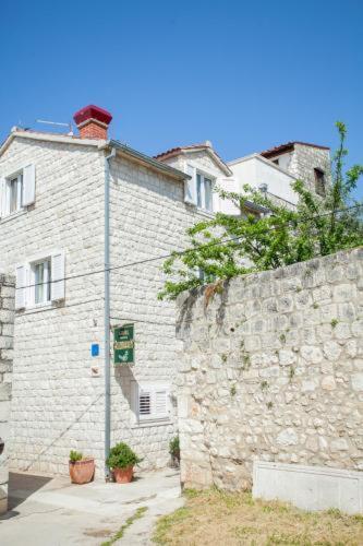 Apartments Ivomar Trogir Exterior photo